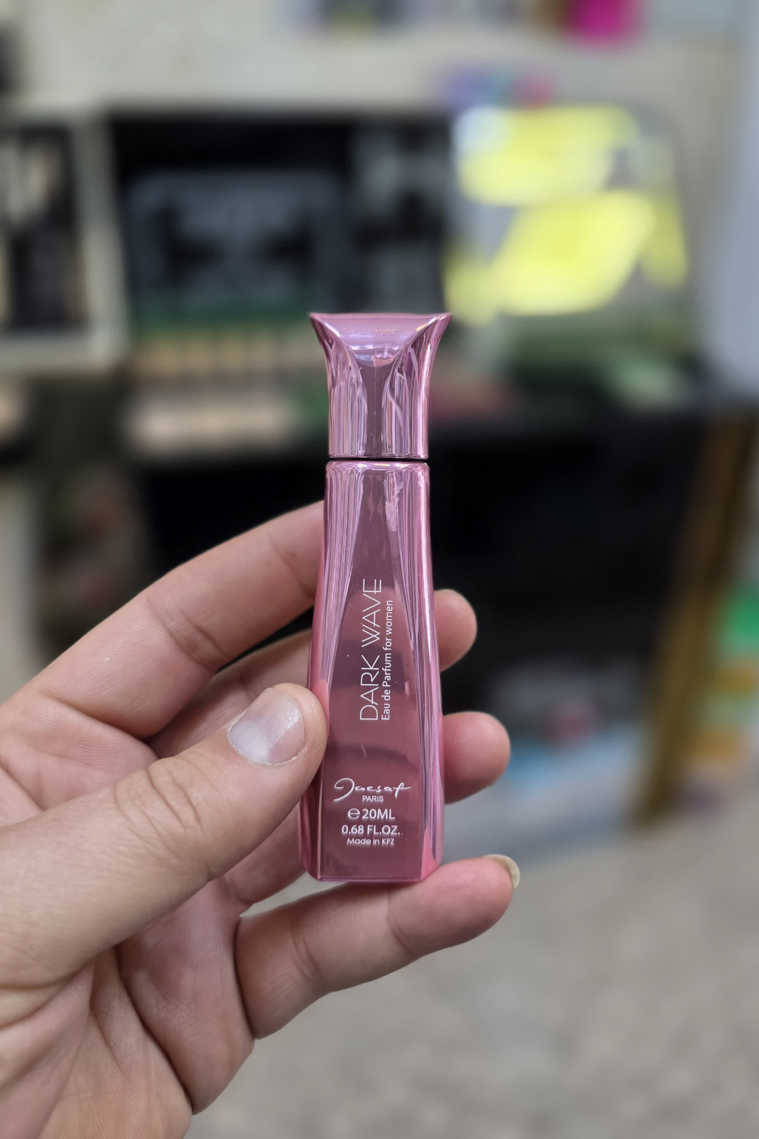 ادکلن قلمی زنانه دارک ویو ژک ساف