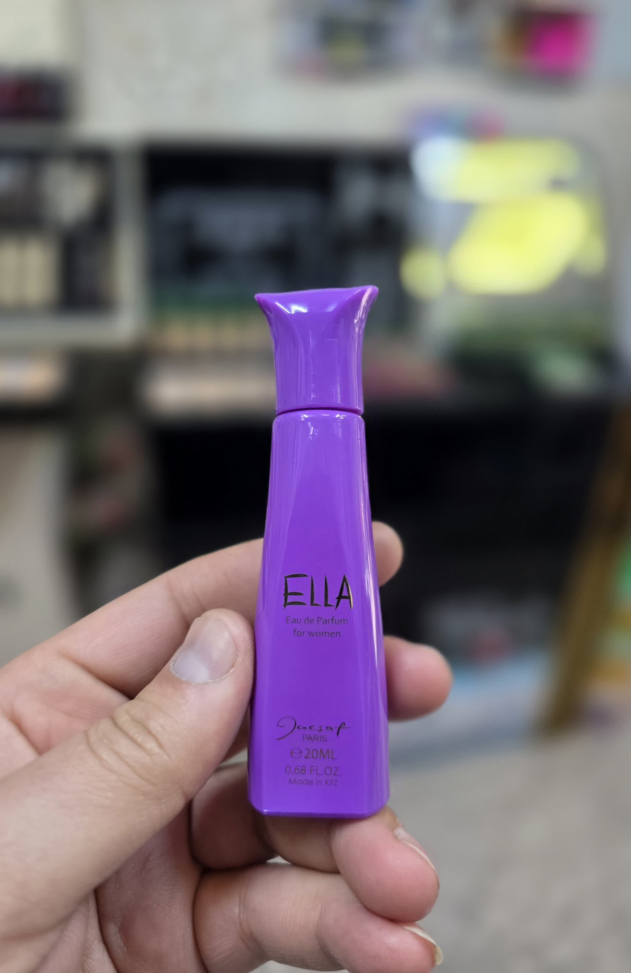 ادکلن قلمی زنانه اِلا ژک ساف